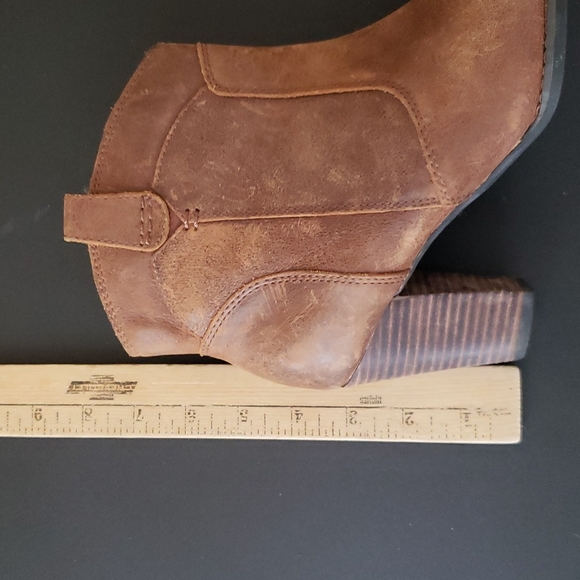 COPY - INDIGO By Clarks Heath Harrier Ankle Boots Cognac Size 7.5 - Picture 9 of 9